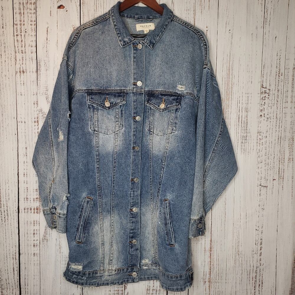EUC! PACSUN oversized 90's style jean jacket, mid-blue, SZ L